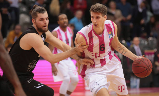 球空间将进 球空间将进