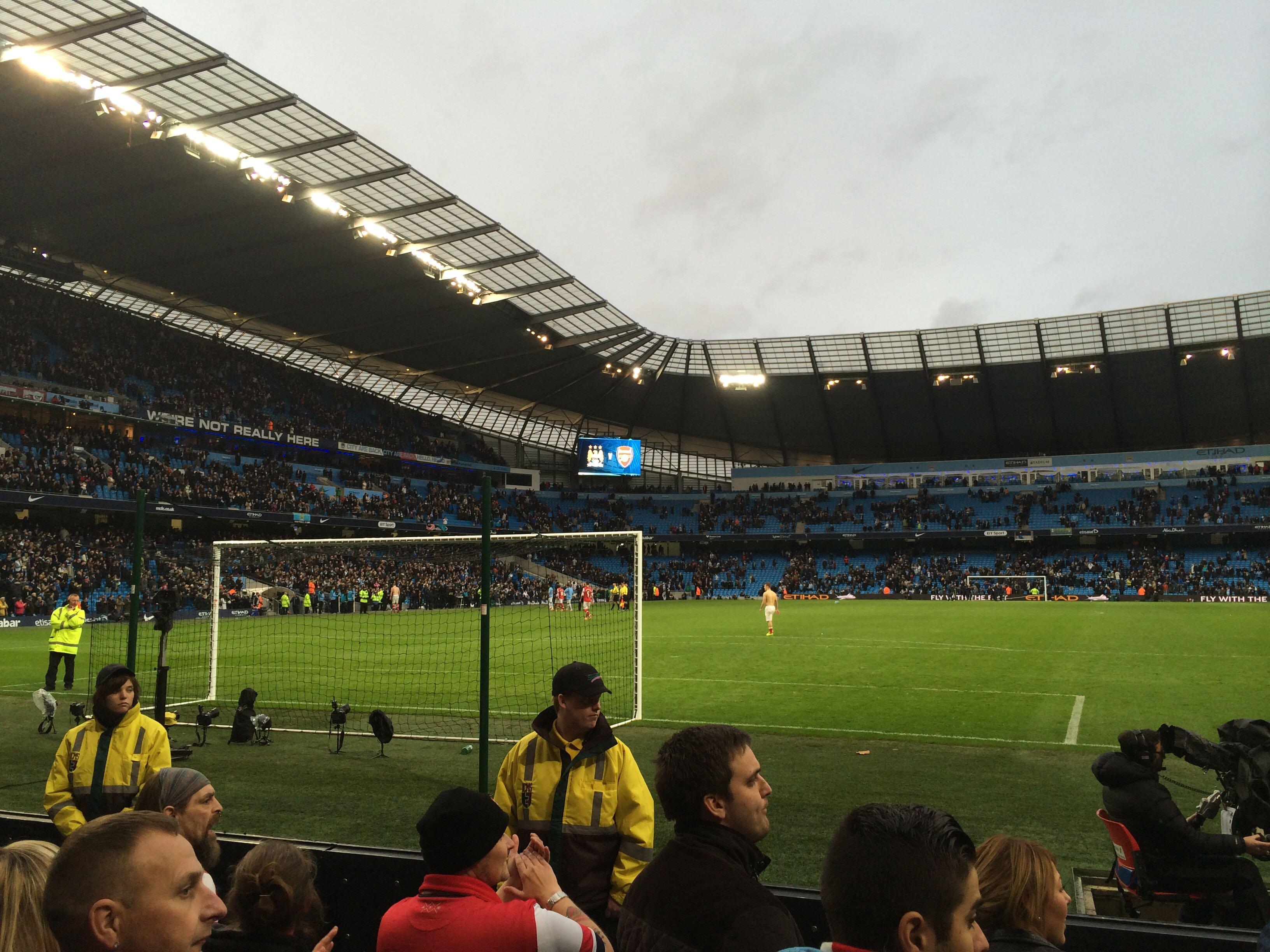 反而帮助他 反而帮助他