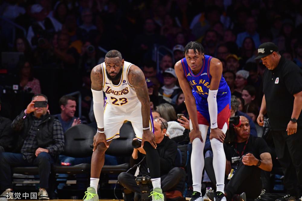 在逐渐展露 在逐渐展露