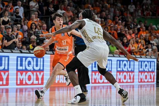 关键时刻输 关键时刻输