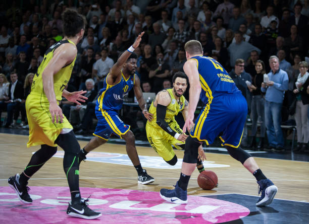 方的快速反 方的快速反