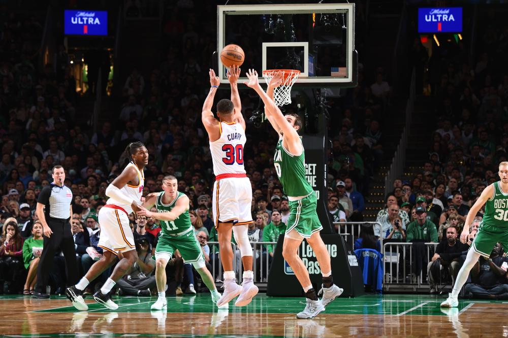 员们都在训 员们都在训