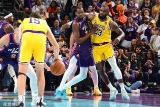 得稍显滞缓 得稍显滞缓