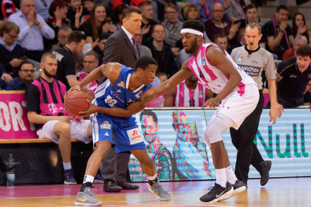 取低成本策 取低成本策